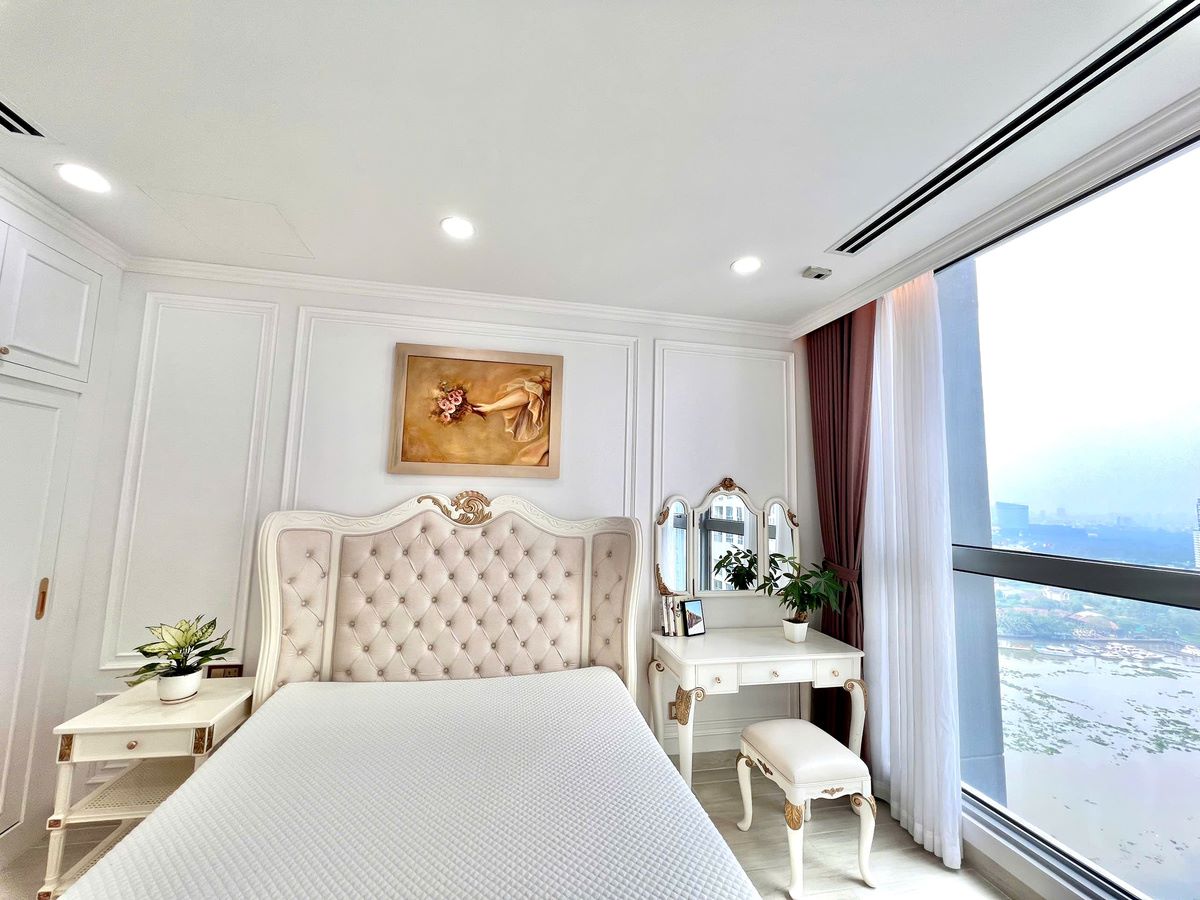 Giường ngủ bọc nệm êm ái